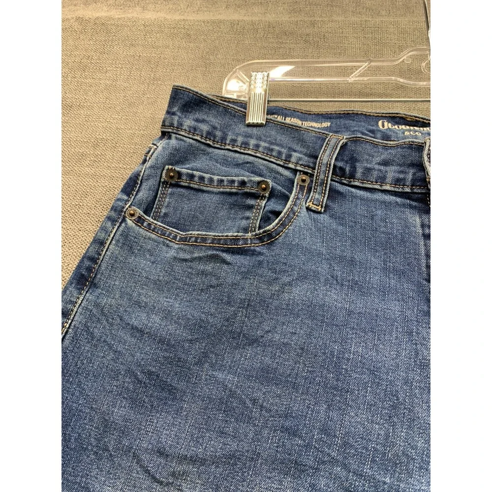 Goodfellow & Co TruTemp 365 All Season Tech Athletic Jeans Mens 32x30 Blue Denim